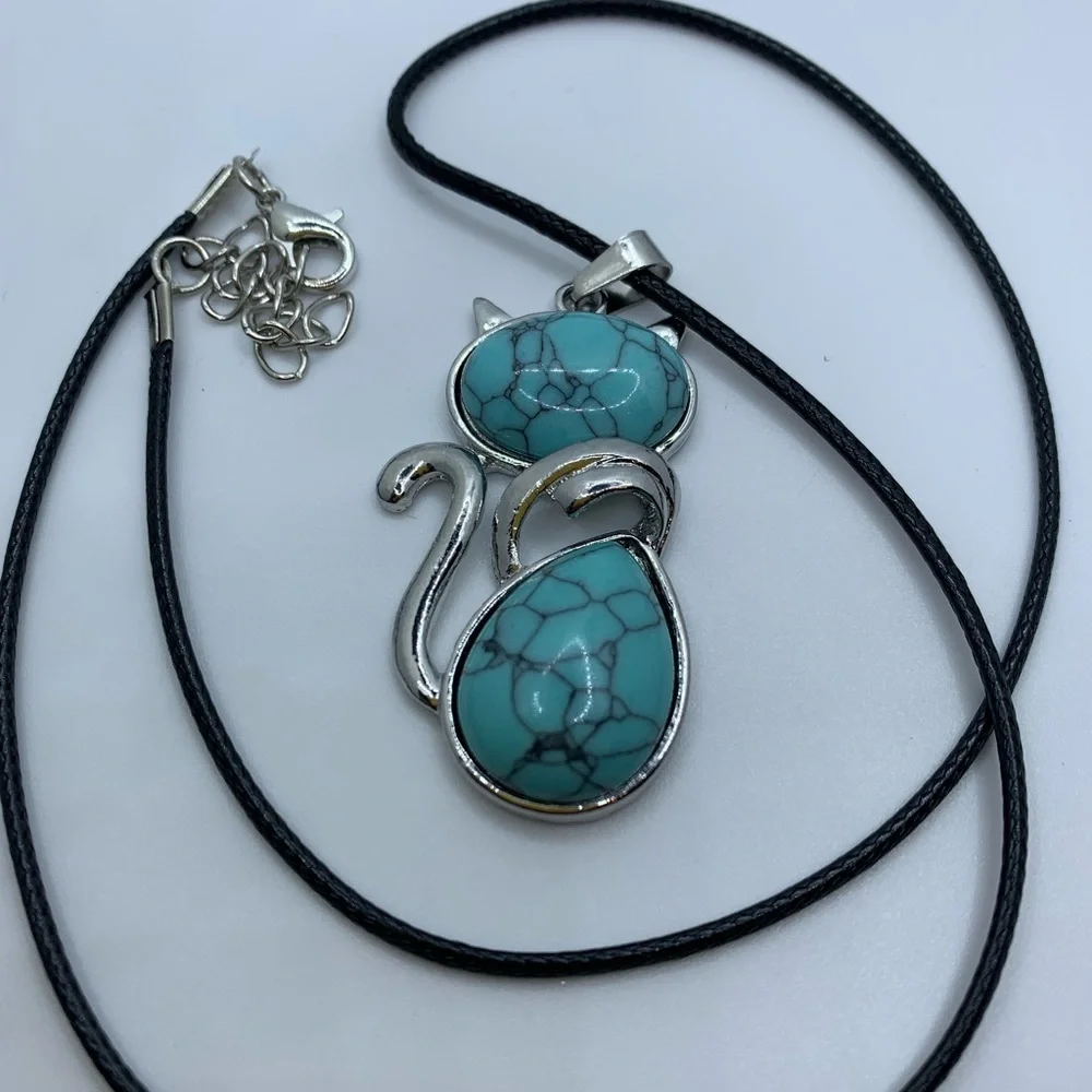 Crystal Cat Necklace Kitty Cat Necklace Blue Howlite Necklace Cat lover Gift